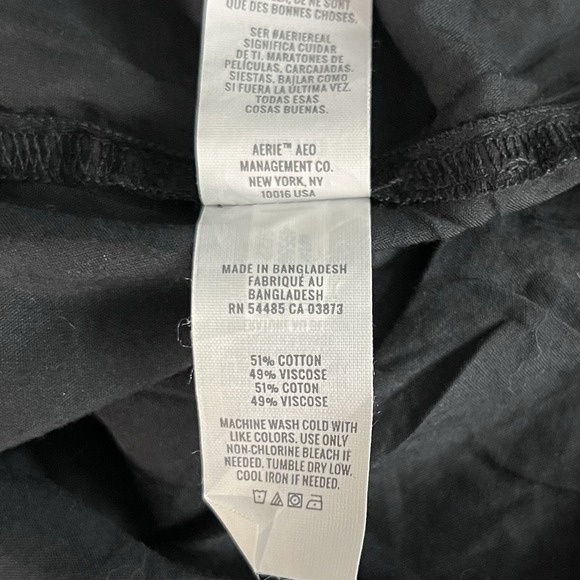Aritzia Black Button-Up Women's Top - Picture 6 of 6